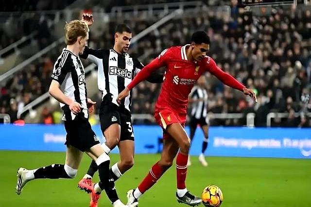 利物浦挑战者众多，实力备受瞩目