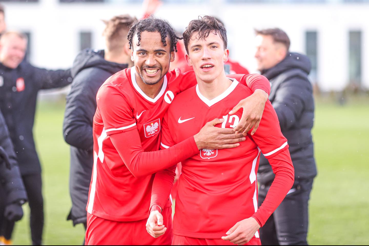 波兰国脚实力强劲，帮助球队晋级