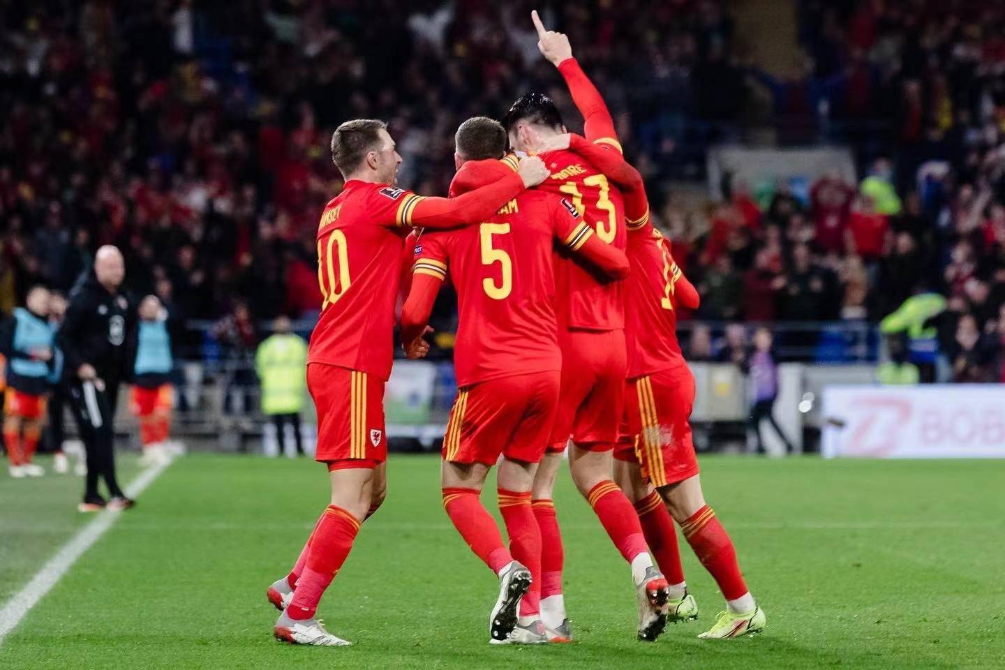 捷克客场大胜爱沙尼亚，实现连胜保持不败的简单介绍