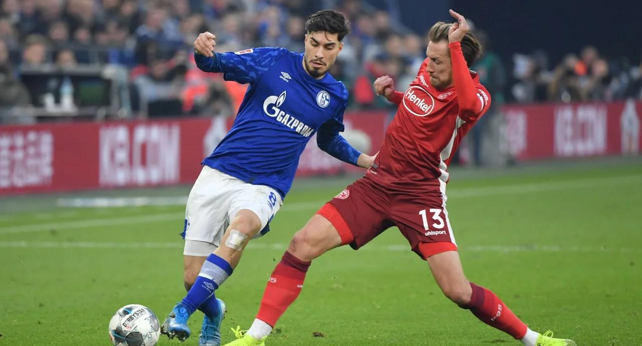 沙尔克客场获胜，豪取三分