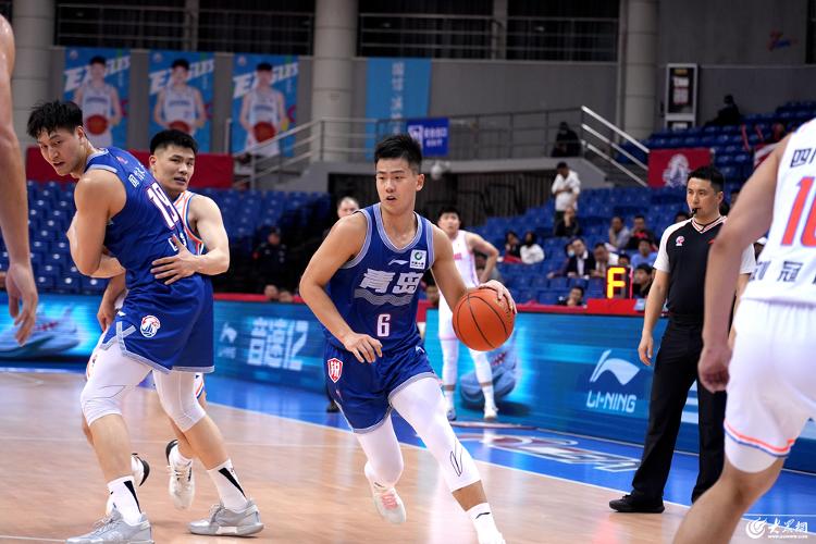 开云体育-关于福建男篮挑战青岛队，全队备战紧张关键的信息