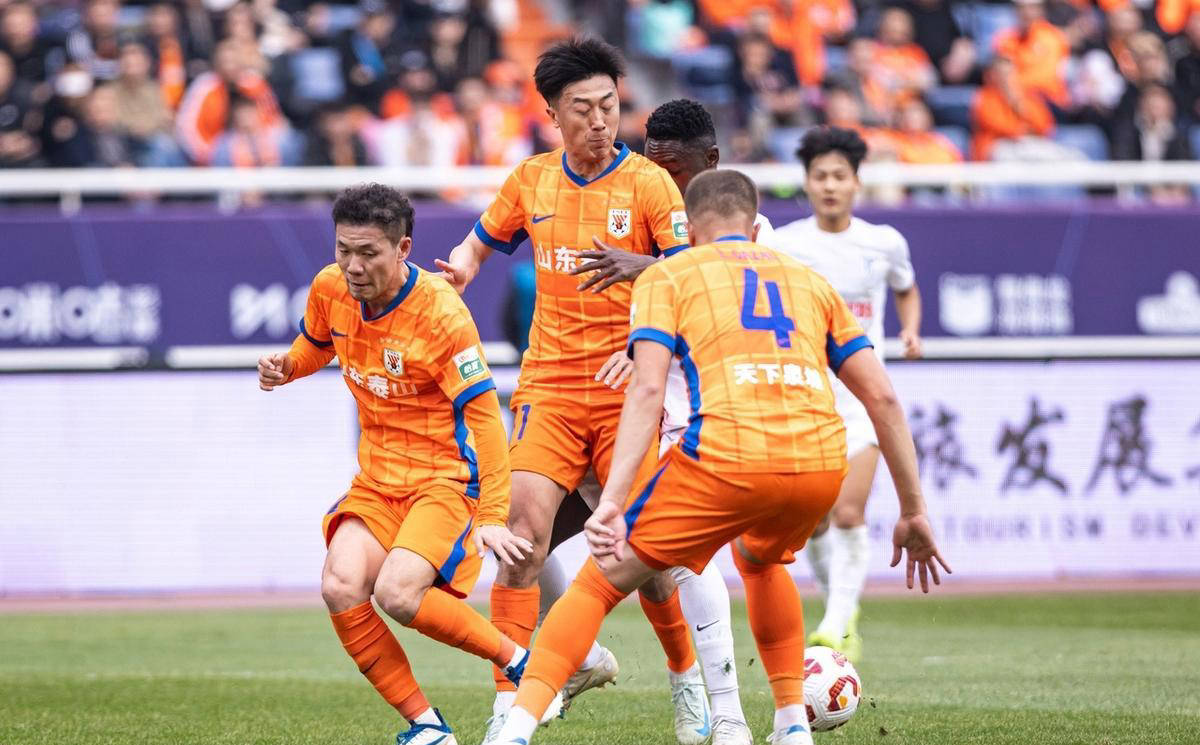 挑战传统强队！法甲球队引领新风潮