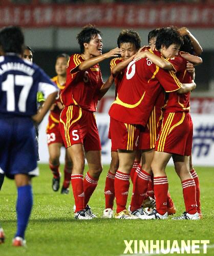 开云APP-关于女子足球比赛场上，中国队员们精神饱满的信息