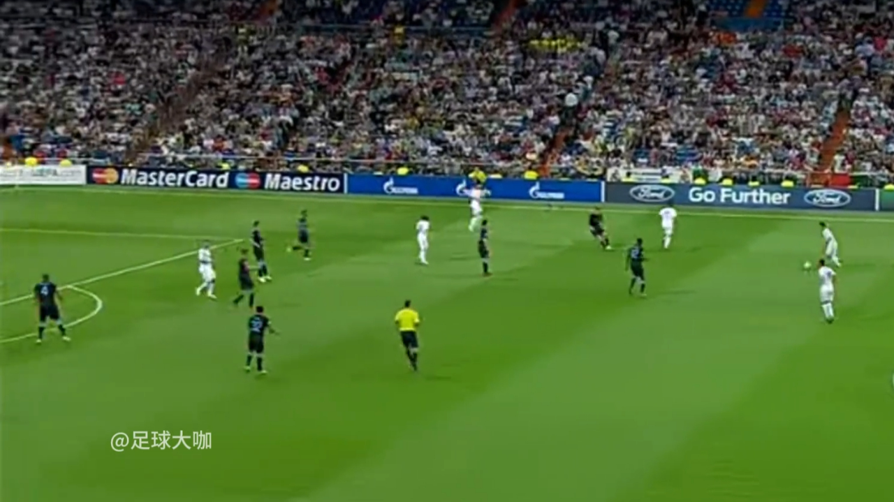 多特蒙德不敌阿贾克斯，欧冠出线形势严峻