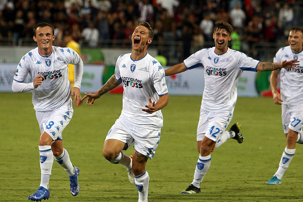 开云体育入口-卡利亚里主场失利，降级风险大增