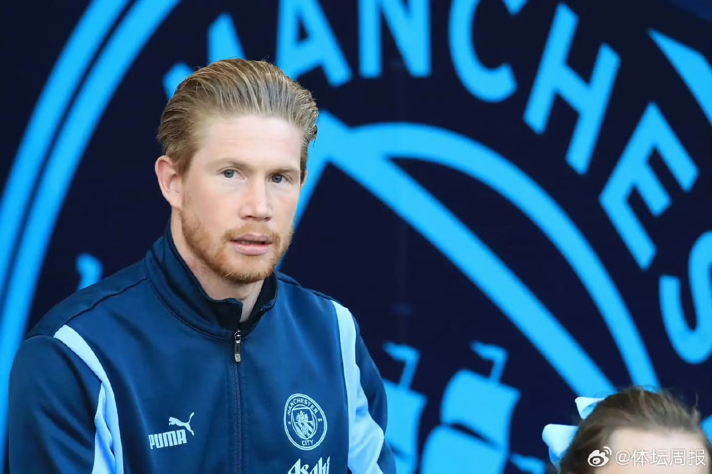 包含那不勒斯球员中场大将缺席，对战略造成影响的词条