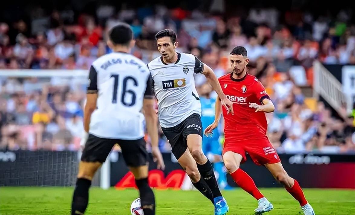 瓦伦西亚横扫马德里，晋级欧冠半决赛