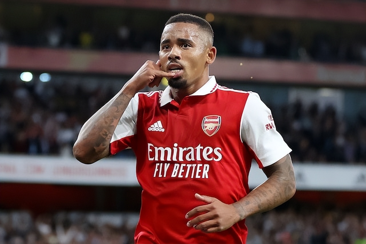 阿森纳前锋进球建功，帮助国家队晋级