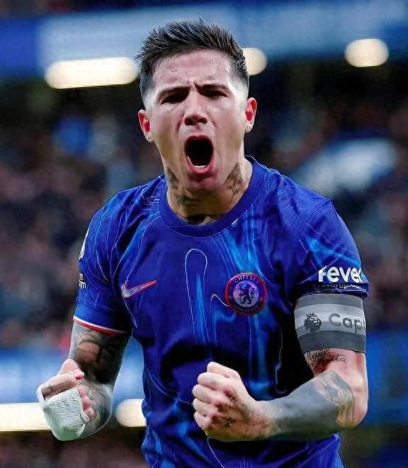 切尔西主教练提前赞扬球队表现，士气高昂