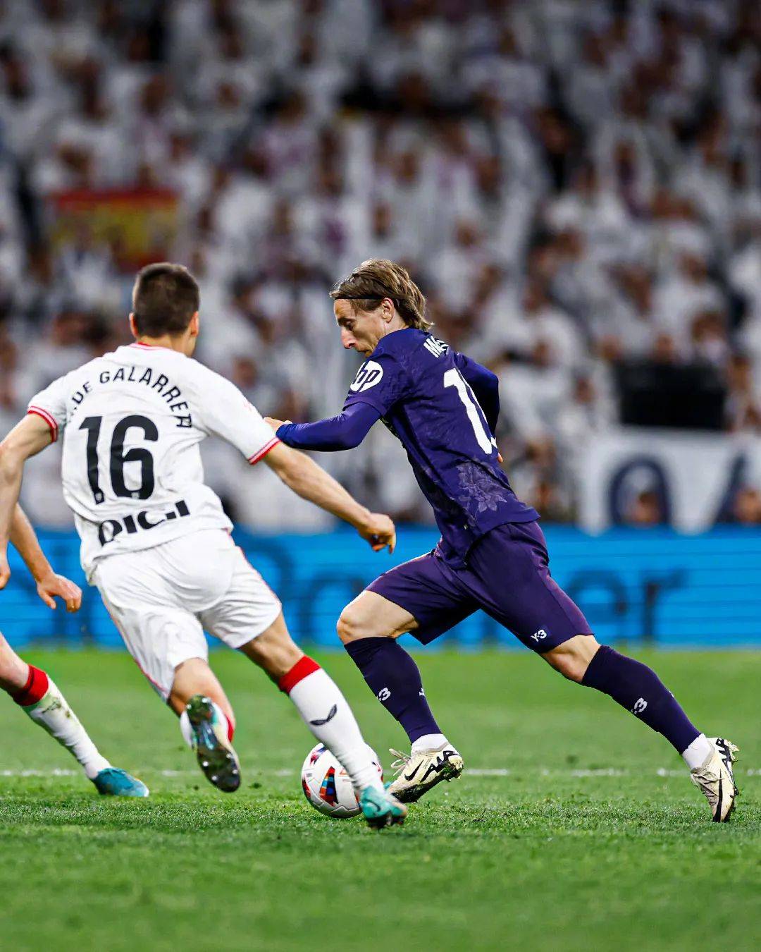 开云体育入口-西甲豪门遭遇意外败绩，球迷担心后续赛程