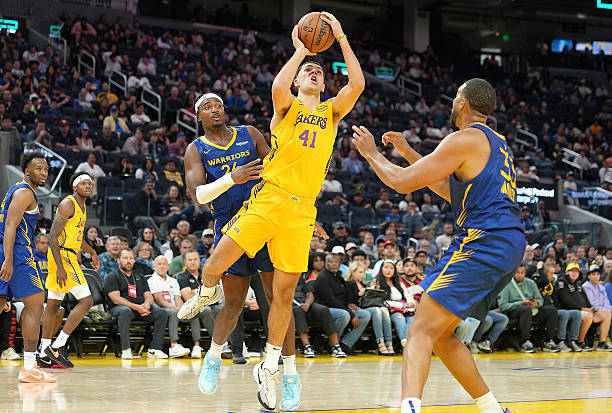 圣埃蒂安主场告捷，豪取三分