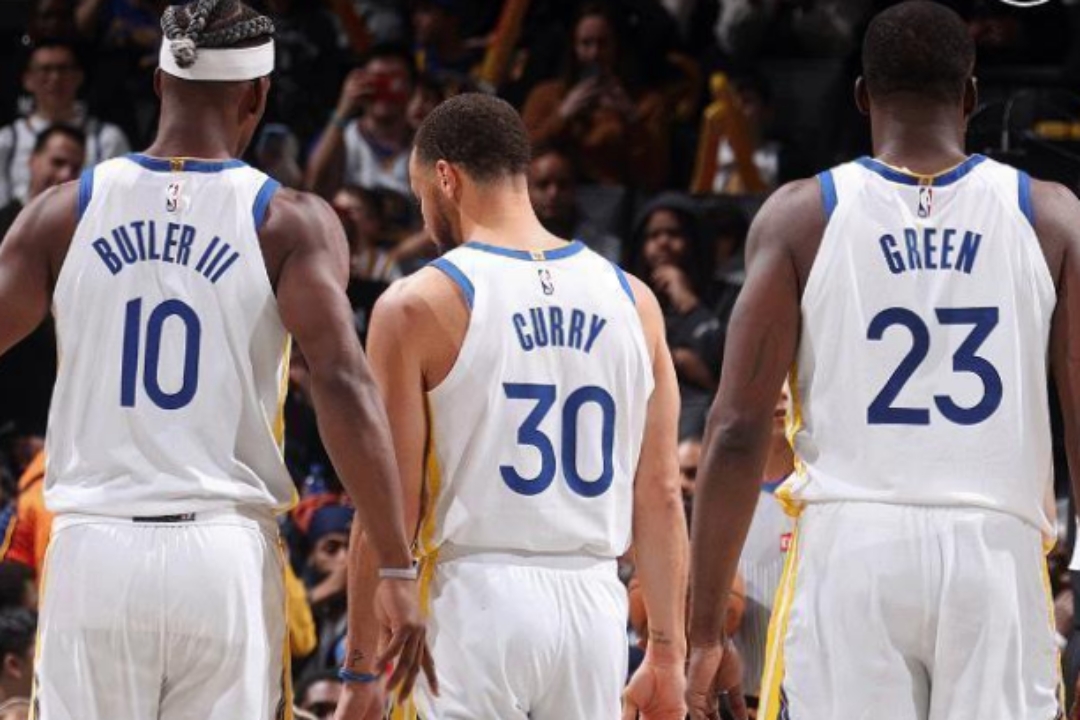 开云体育入口-主教练调整阵容，调动球队斗志