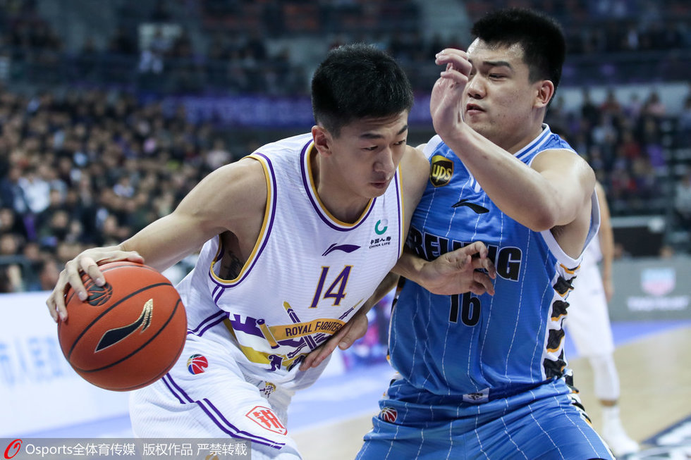 青海队客场战胜对手，取得重要分数