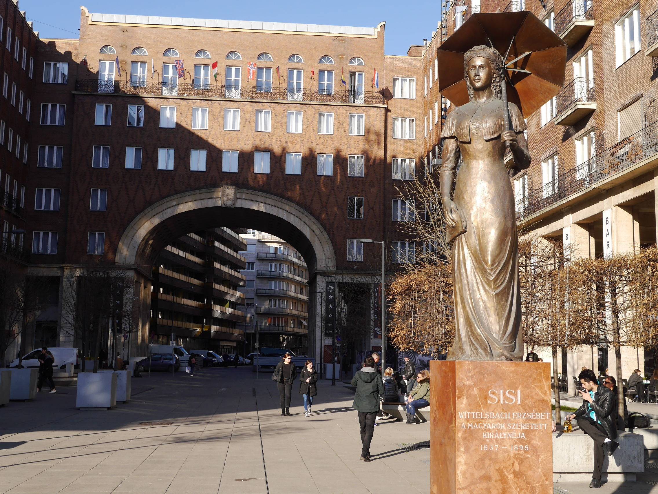 开云体育平台APP-匈牙利主场大胜塞伊尔维茨建功斯洛伐克客场告捷