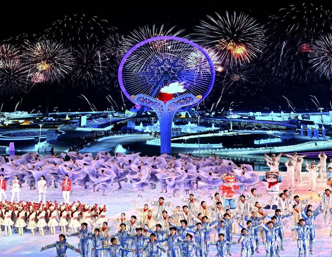 精彩纷呈！亚洲豪强对决引人入胜的简单介绍