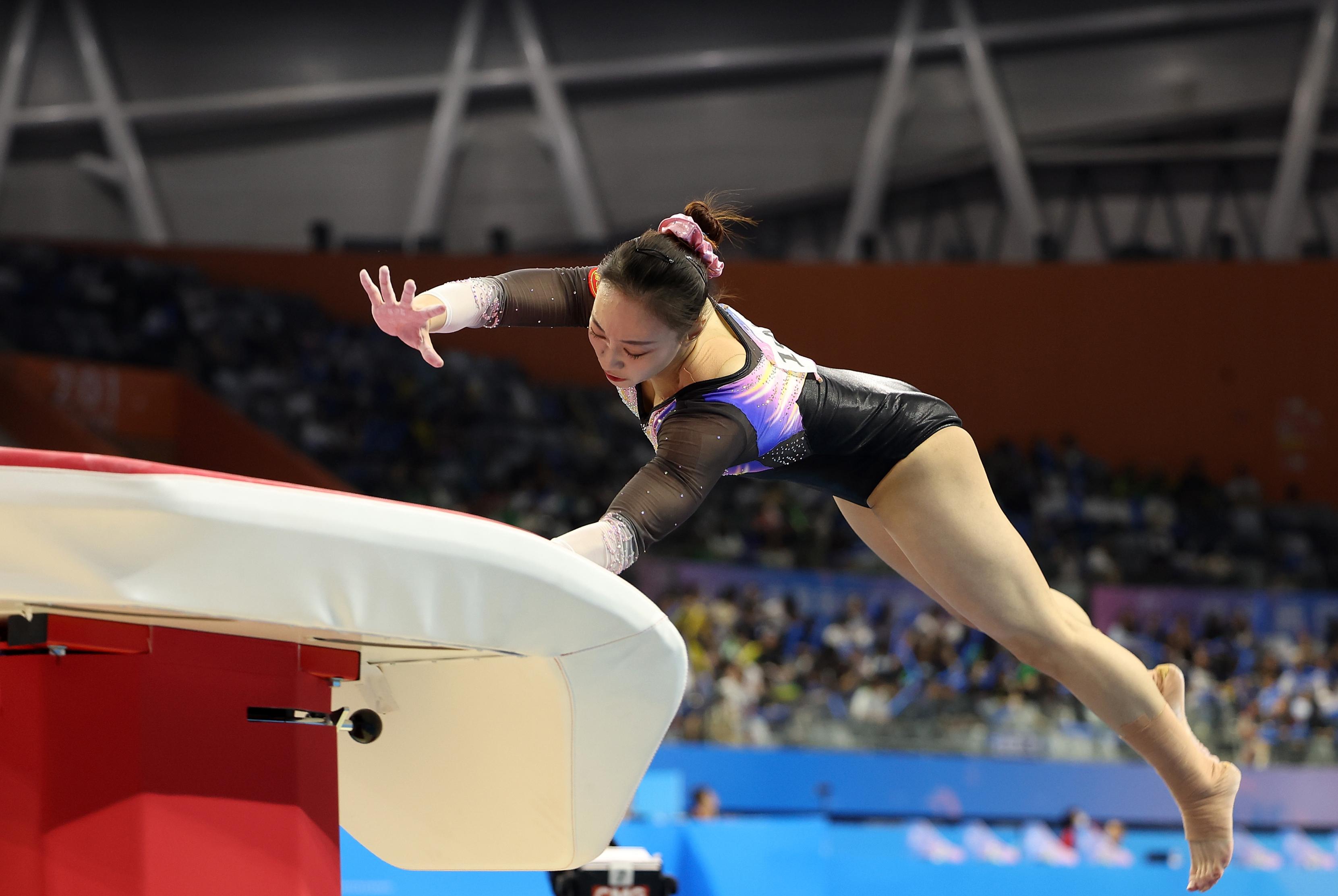 体操比赛：优胜者谁属，展现完美力量的简单介绍