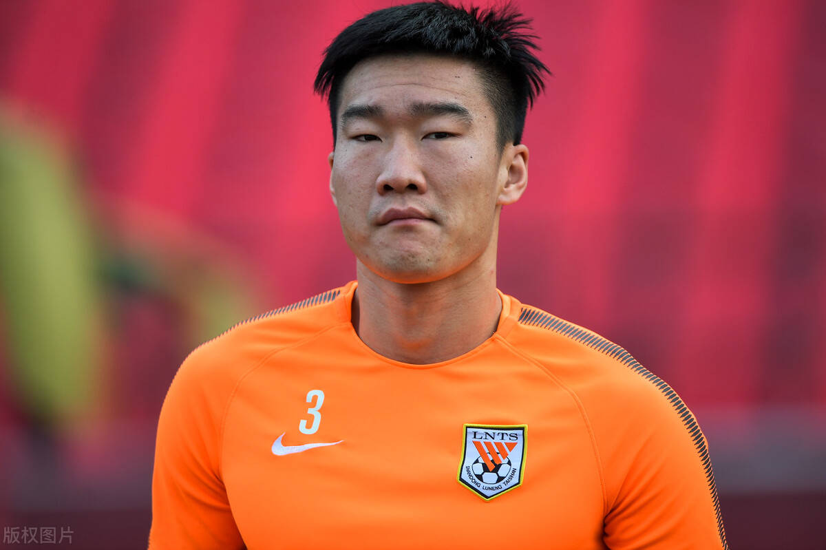 火箭队新教练宣誓重振雄风，球迷信心大增